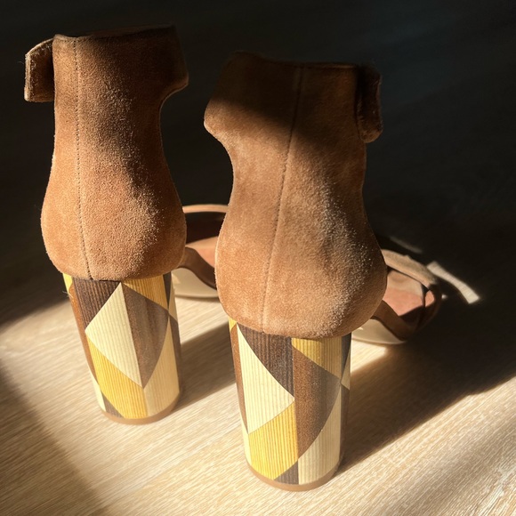 Jeffrey Campbell Lindsay Heel - Picture 3 of 5